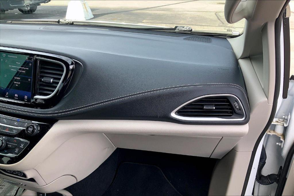 used 2023 Chrysler Pacifica car, priced at $25,000