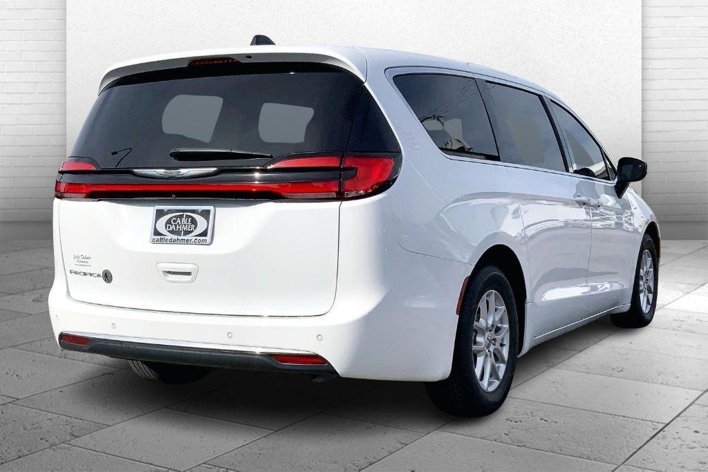 used 2023 Chrysler Pacifica car, priced at $25,000
