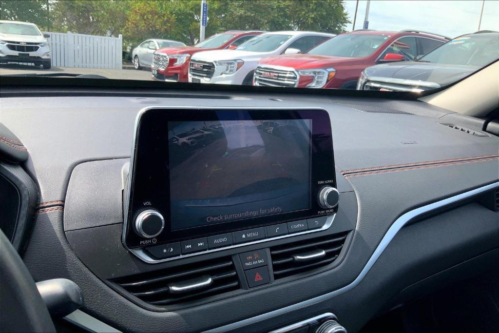 used 2022 Nissan Altima car