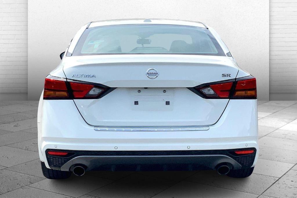 used 2022 Nissan Altima car