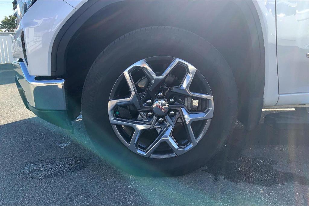 used 2025 GMC Sierra 1500 car, priced at $48,000