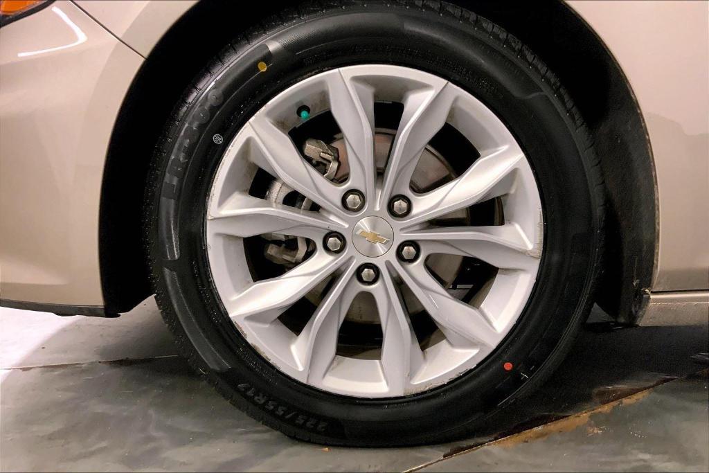 used 2024 Chevrolet Malibu car, priced at $19,000