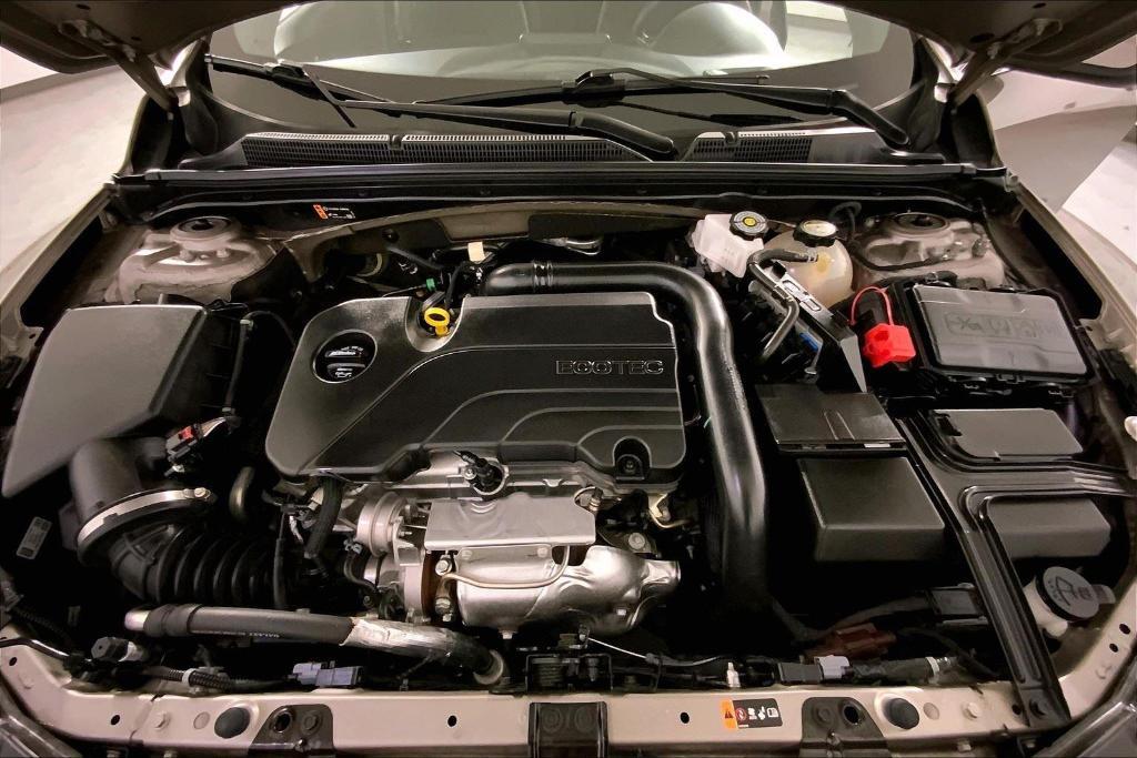 used 2024 Chevrolet Malibu car, priced at $19,000