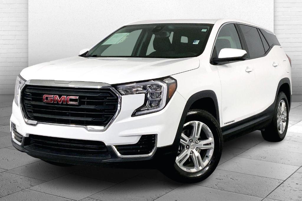 used 2024 GMC Terrain car, priced at $21,000