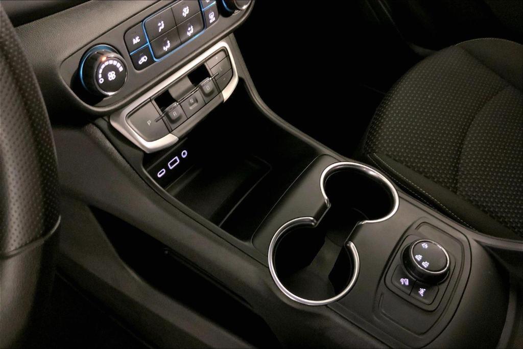 used 2024 GMC Terrain car, priced at $21,000
