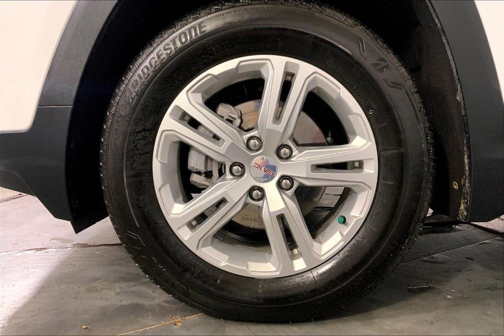 used 2024 GMC Terrain car, priced at $21,000