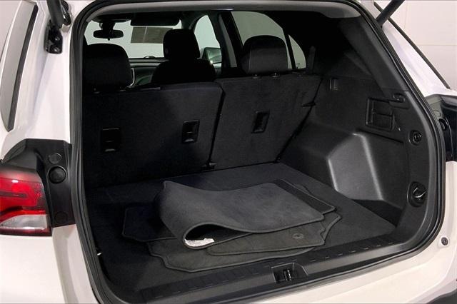 used 2022 Chevrolet Equinox car, priced at $21,000