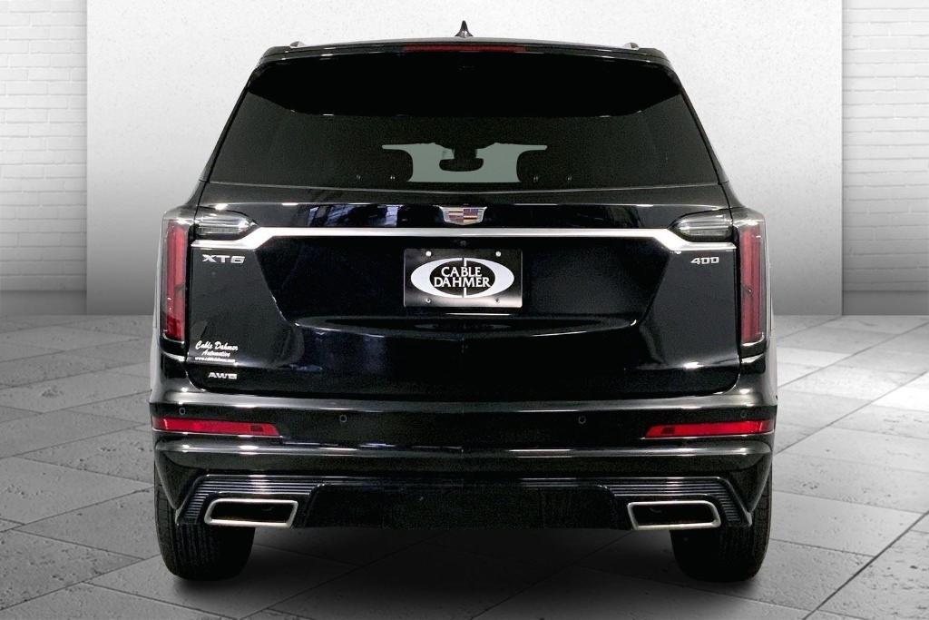 used 2024 Cadillac XT6 car, priced at $40,000