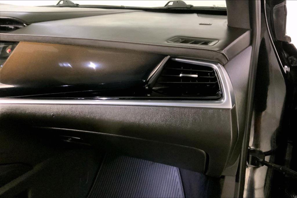 used 2024 Cadillac XT6 car, priced at $40,000