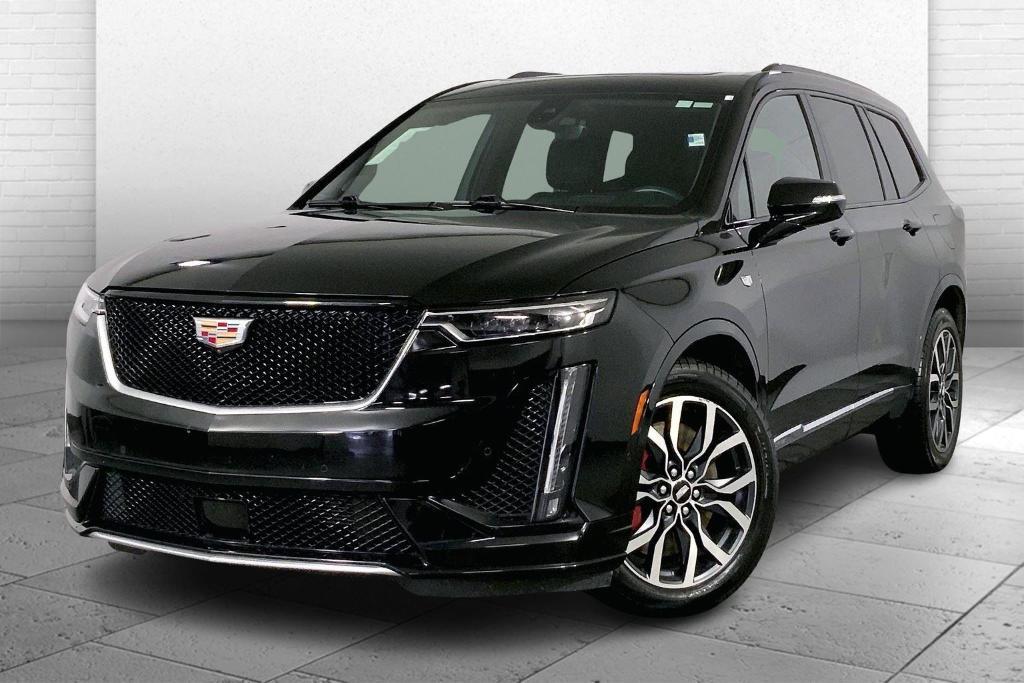 used 2024 Cadillac XT6 car, priced at $40,000