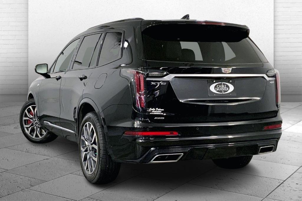 used 2024 Cadillac XT6 car, priced at $40,000