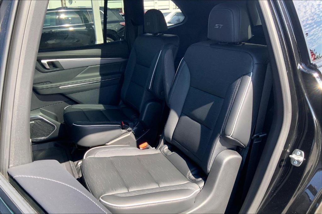 new 2026 Buick Enclave car, priced at $57,880