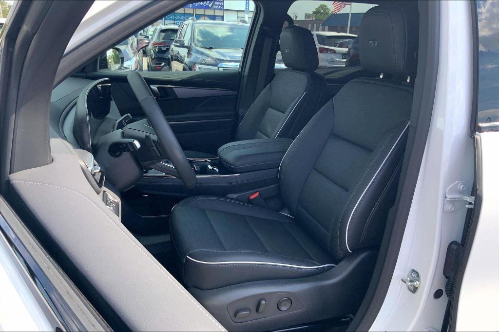 new 2026 Buick Enclave car, priced at $57,385