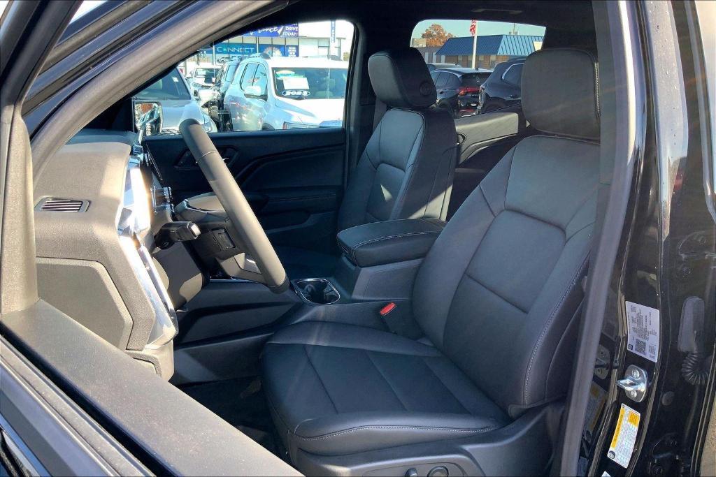 new 2025 GMC Canyon car, priced at $41,985