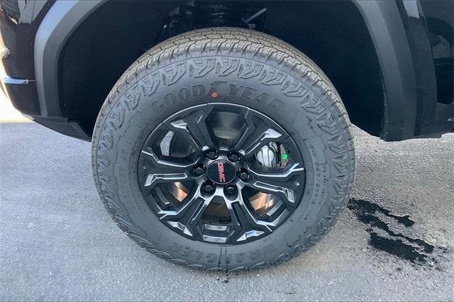 new 2025 GMC Canyon car, priced at $47,985
