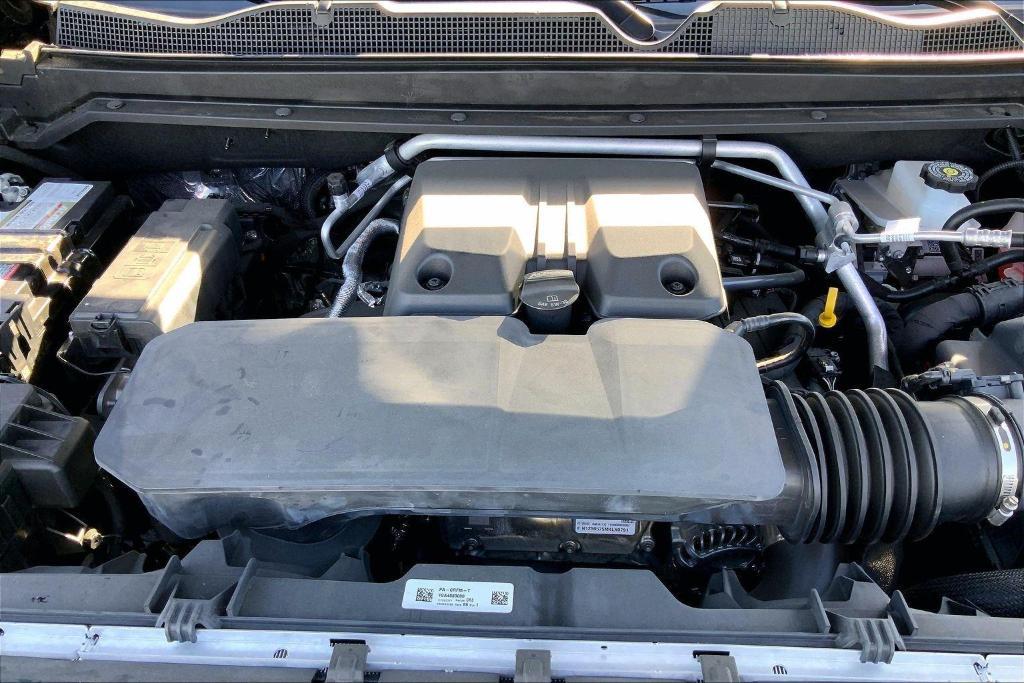 new 2025 GMC Canyon car, priced at $41,985