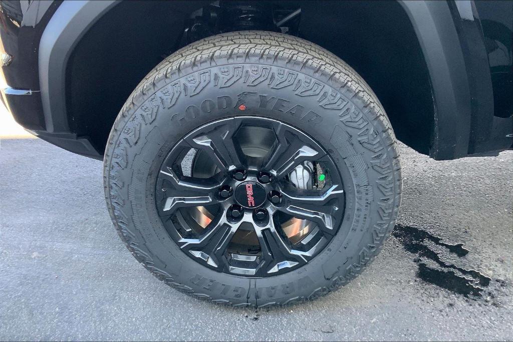 new 2025 GMC Canyon car, priced at $43,485