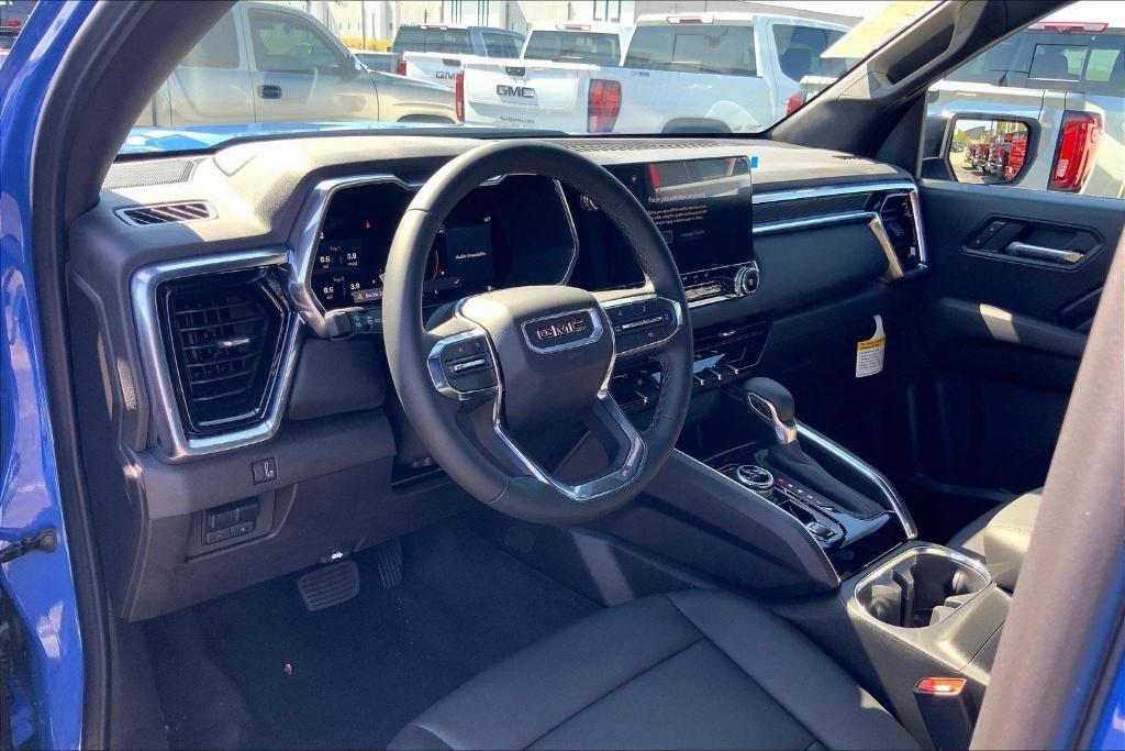 new 2025 GMC Canyon car, priced at $44,640