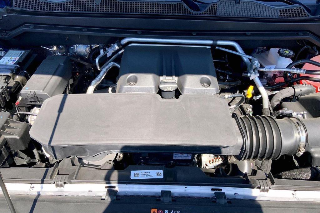 new 2025 GMC Canyon car, priced at $44,640