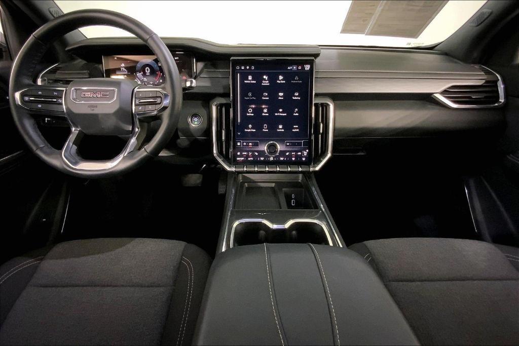 used 2025 GMC Acadia car, priced at $30,500