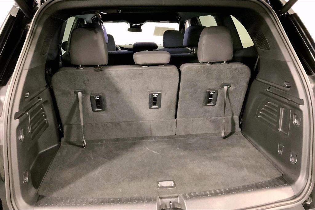 used 2025 GMC Acadia car, priced at $34,000