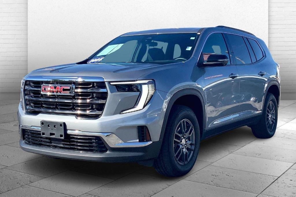 used 2025 GMC Acadia car, priced at $34,000