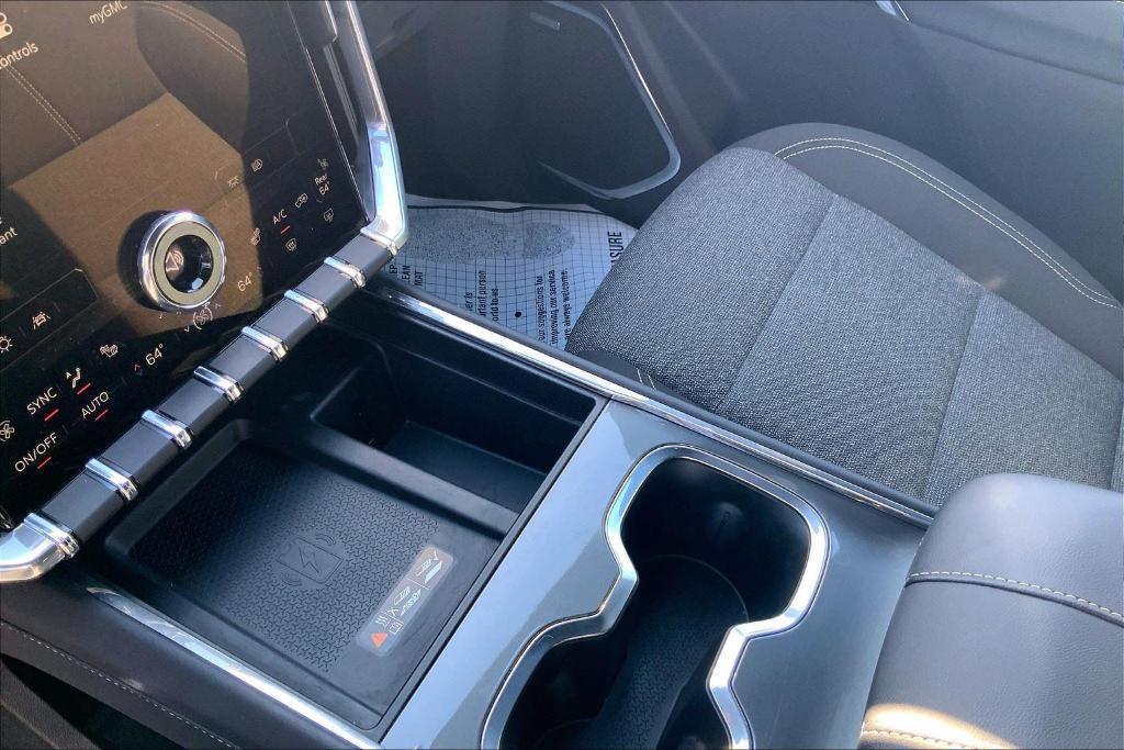 used 2025 GMC Acadia car, priced at $34,000