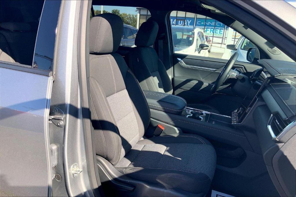 used 2025 GMC Acadia car, priced at $34,000