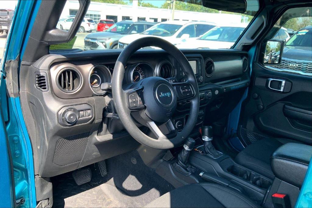 used 2020 Jeep Wrangler Unlimited car, priced at $27,000