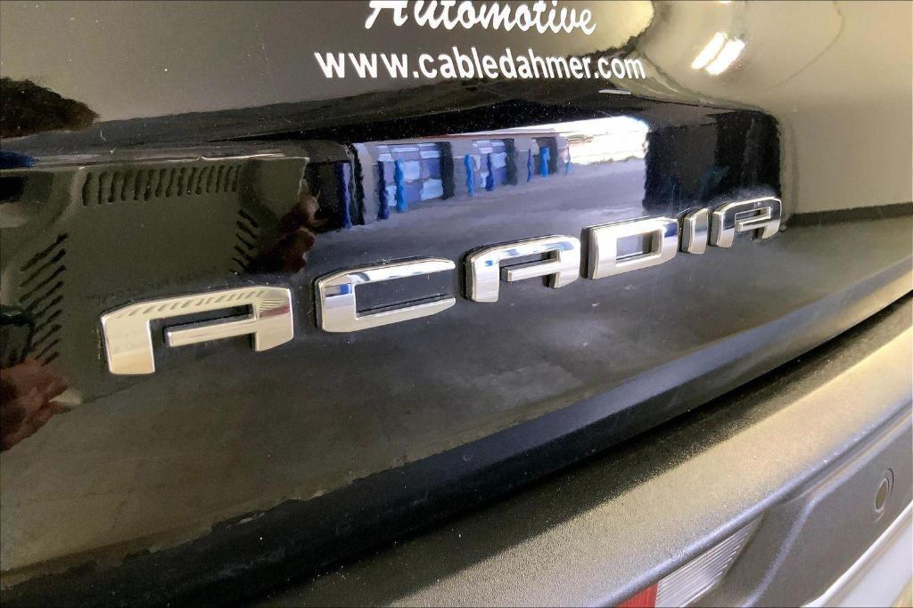 used 2025 GMC Acadia car, priced at $31,500