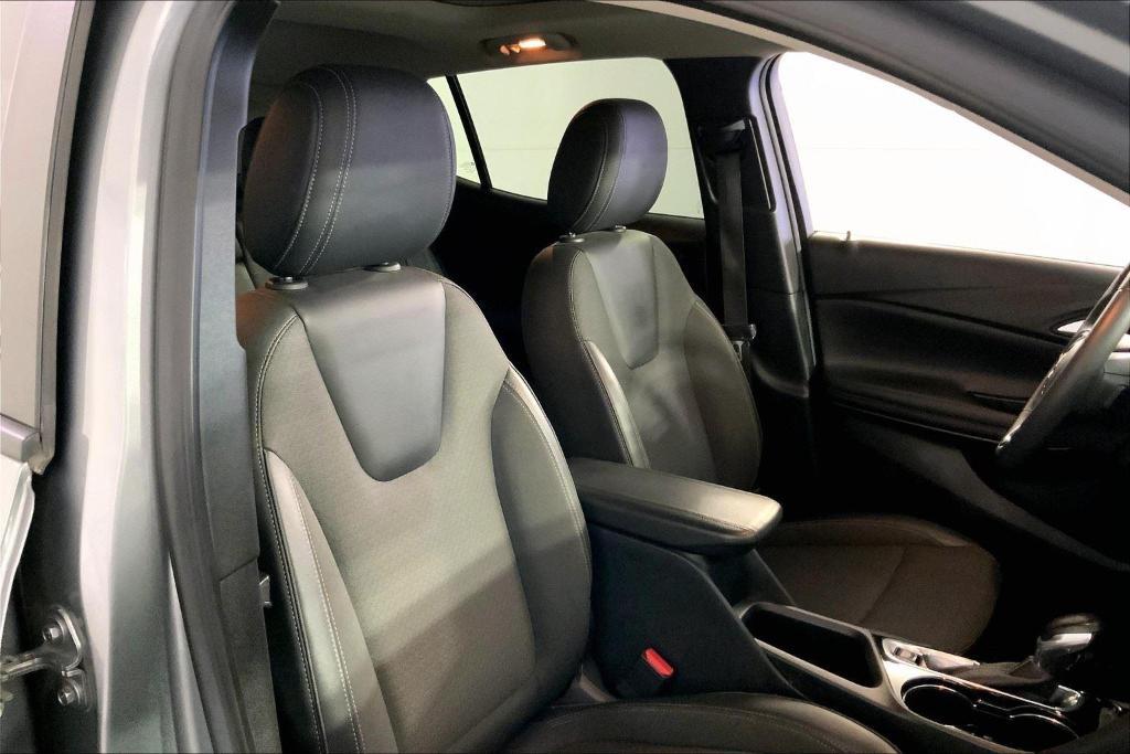 used 2023 Buick Encore GX car, priced at $22,000