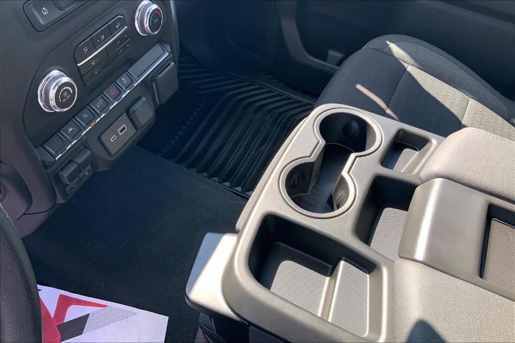 new 2026 GMC Sierra 1500 car, priced at $41,395