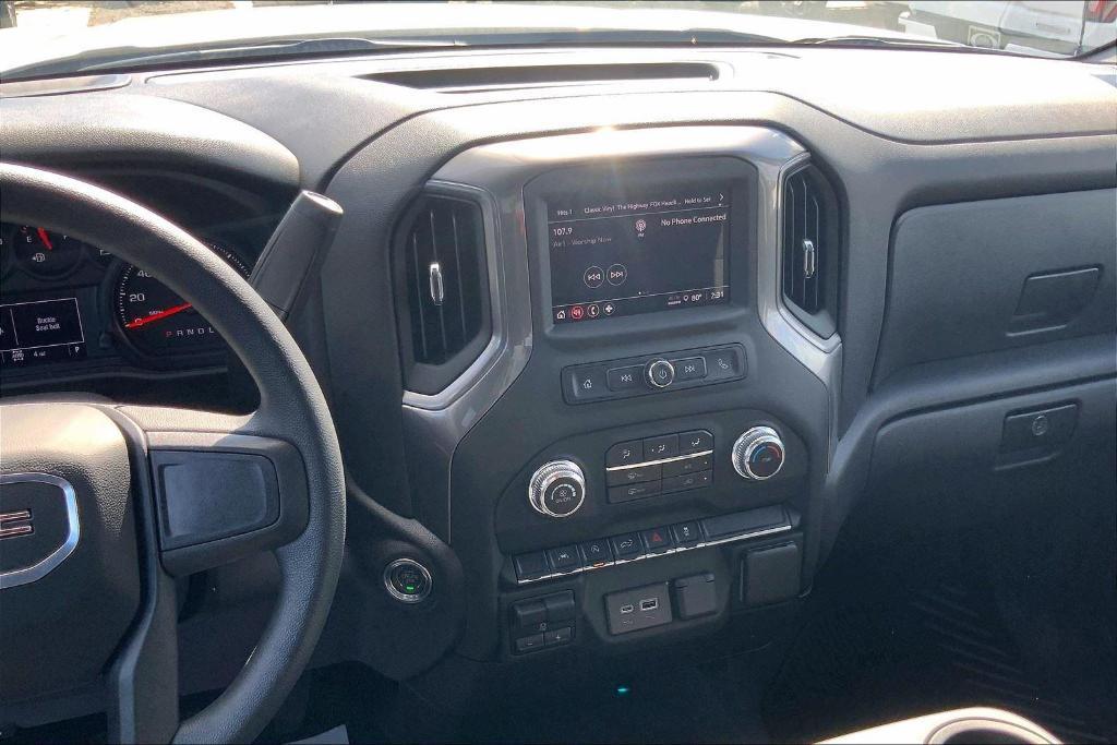 new 2026 GMC Sierra 1500 car, priced at $41,395