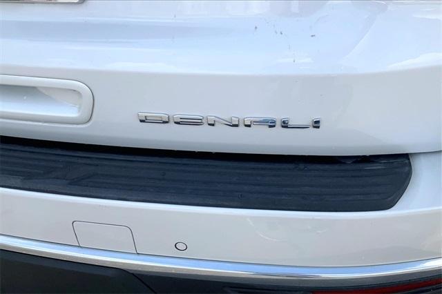 used 2024 GMC Yukon car, priced at $76,000