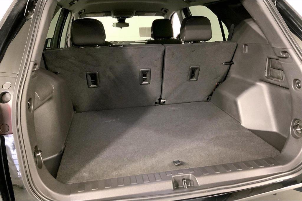 used 2023 Chevrolet Equinox car, priced at $19,500