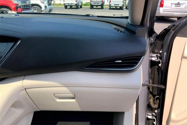 used 2021 Buick Envision car, priced at $25,197