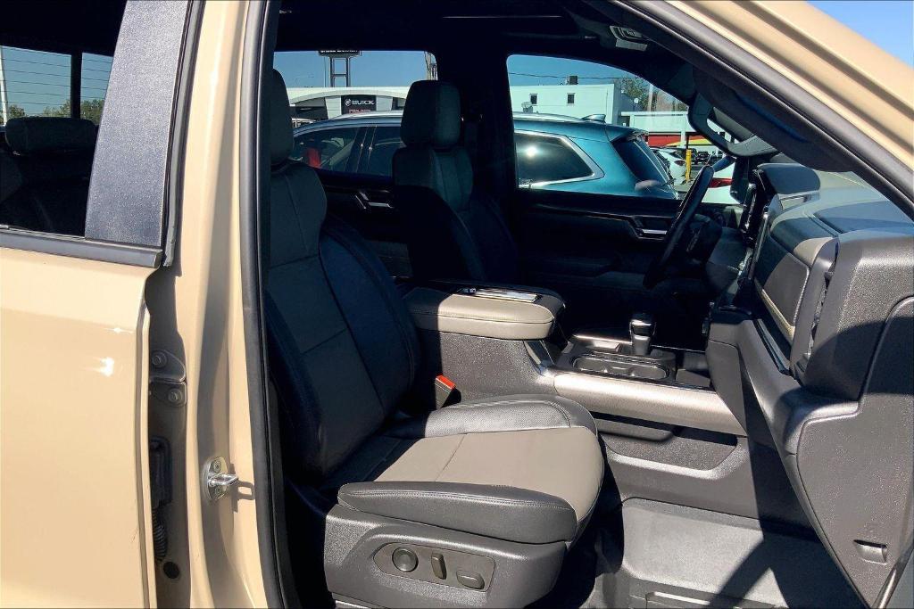 used 2022 Chevrolet Silverado 1500 car, priced at $52,000