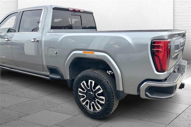 used 2025 GMC Sierra 2500 car, priced at $86,000