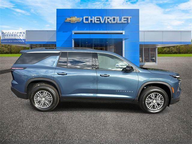 new 2026 Chevrolet Traverse car, priced at $44,695