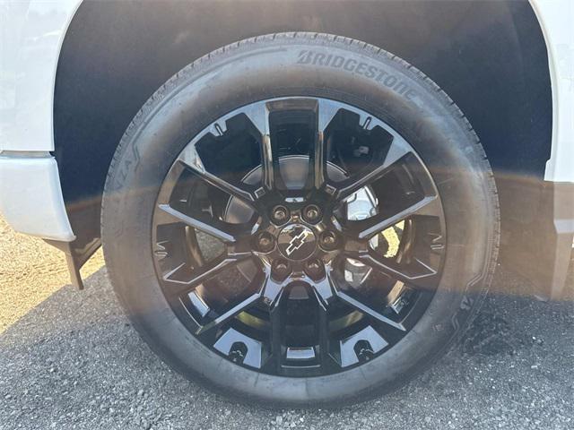 new 2025 Chevrolet Silverado 1500 car