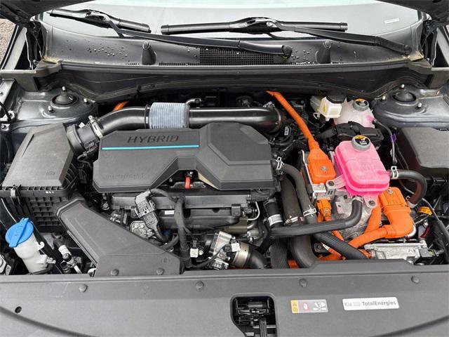 used 2023 Kia Sportage Hybrid car, priced at $30,898