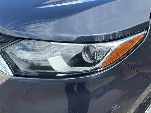 used 2019 Chevrolet Equinox car, priced at $16,456