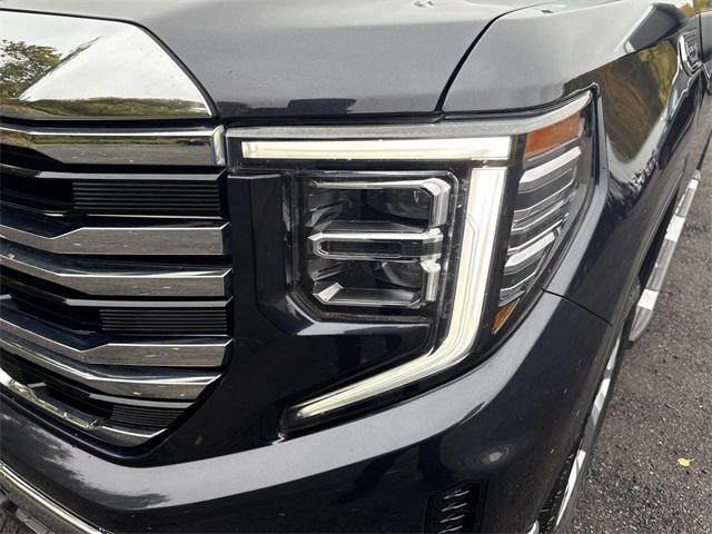 used 2022 GMC Sierra 1500 car, priced at $45,789