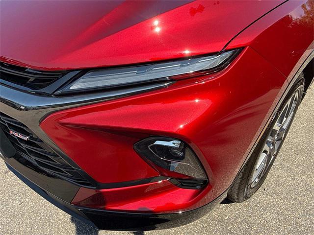 new 2025 Chevrolet Blazer car