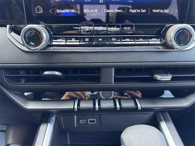 new 2025 Chevrolet Colorado car, priced at $41,194