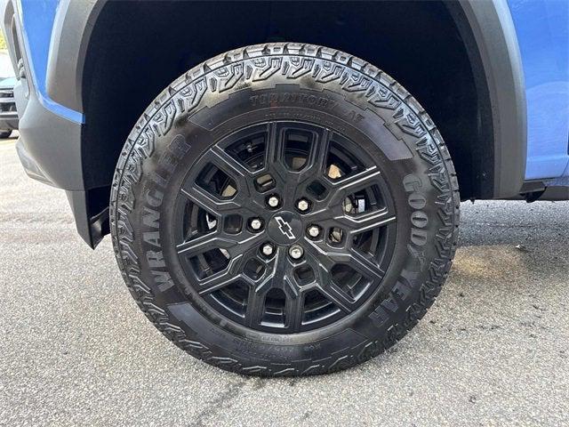 new 2025 Chevrolet Colorado car, priced at $41,194