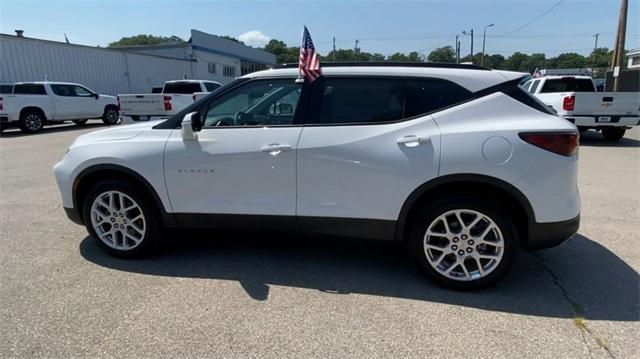 new 2024 Chevrolet Blazer car