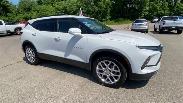 new 2024 Chevrolet Blazer car