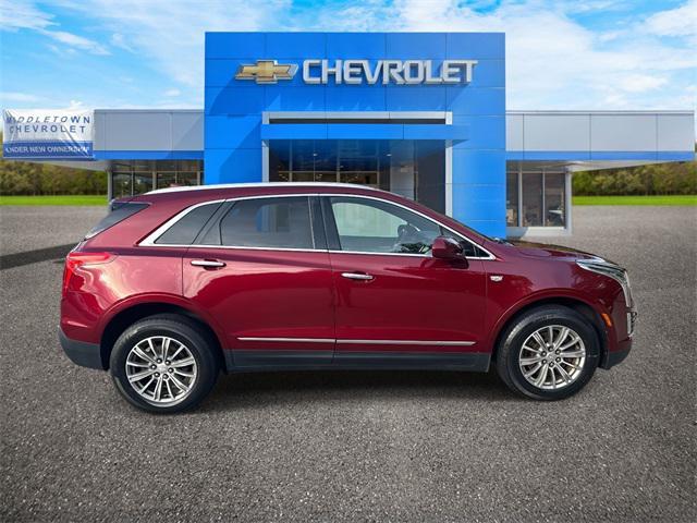 used 2017 Cadillac XT5 car, priced at $21,049