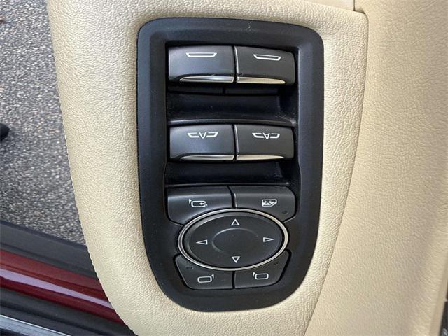used 2017 Cadillac XT5 car, priced at $21,049